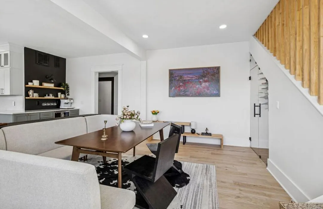 Wright Street Royale- New Downtown With Pool!-1