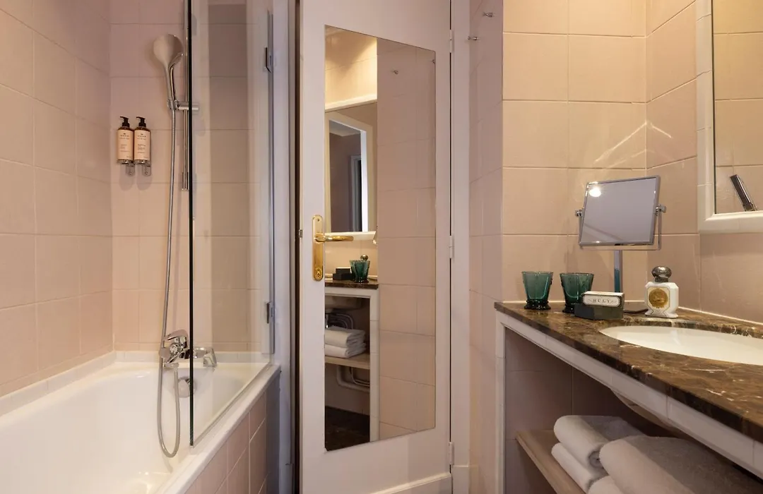 Hotel Le Saint Gregoire-1