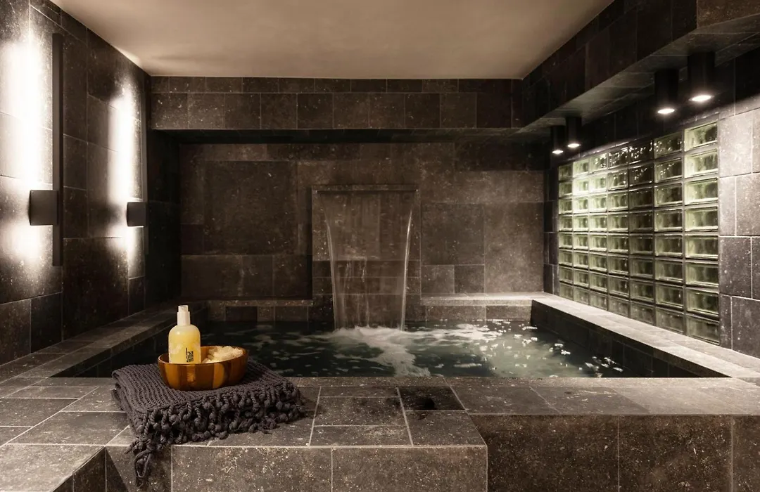 Thission Luxury Homes & Spa By K&K-1