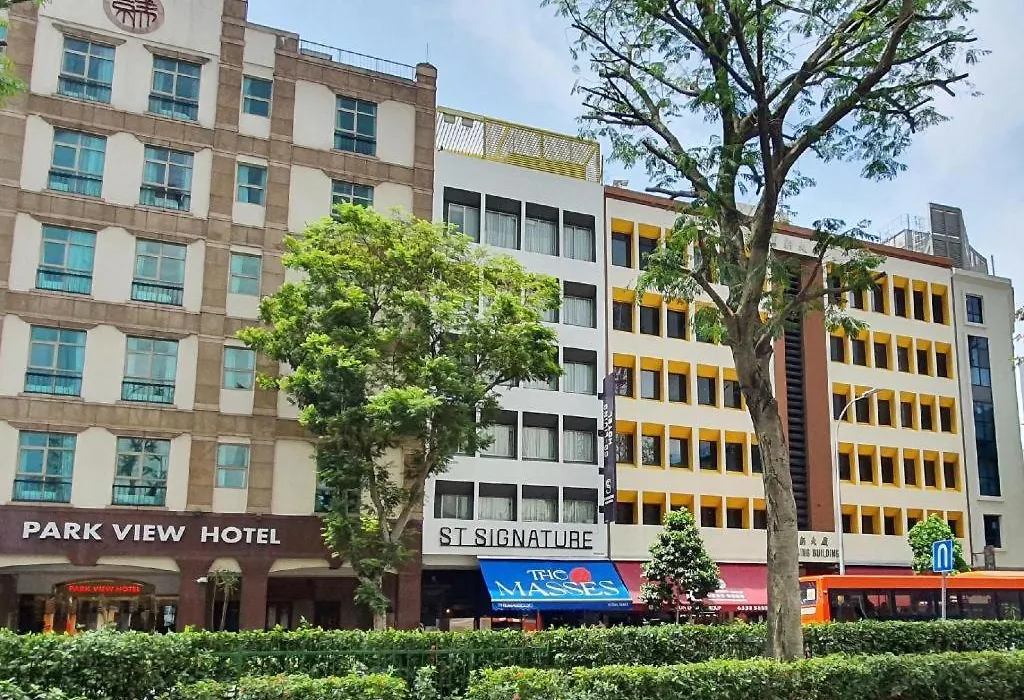 St Signature Bugis Beach-1