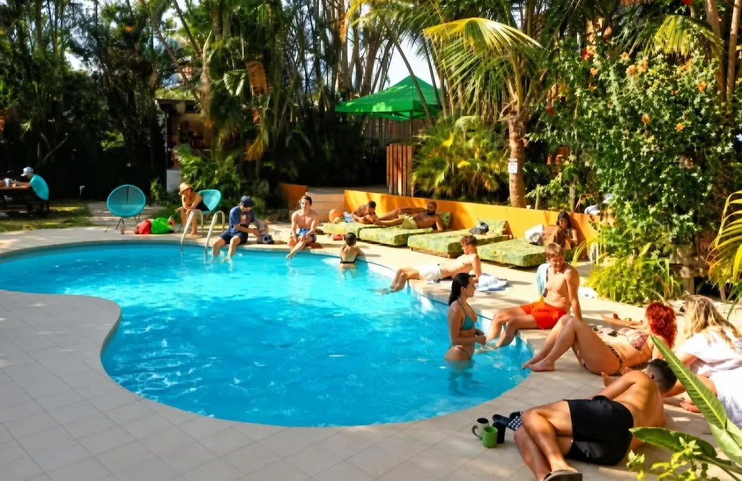 Costa Rica Backpackers-1