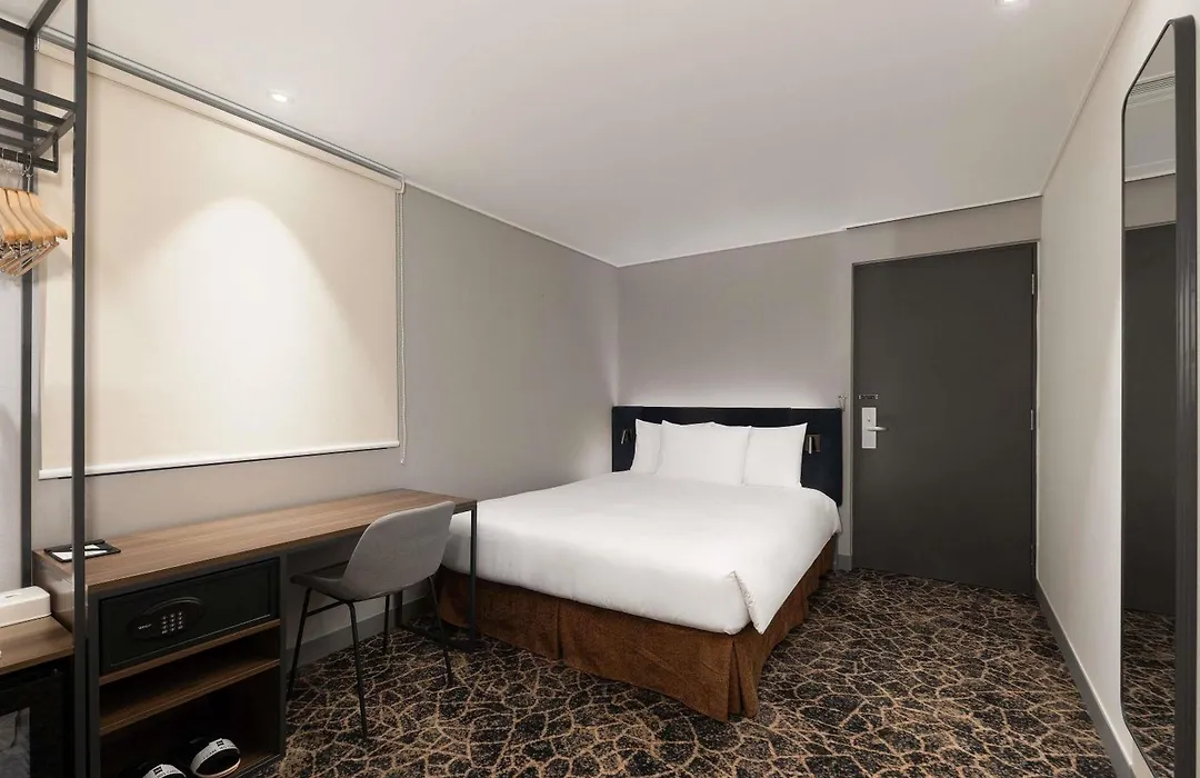 Ibis Ambassador Seoul Insadong-1
