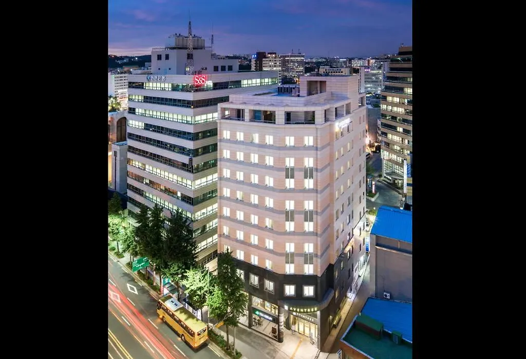 Hotel Aventree Jongno-1