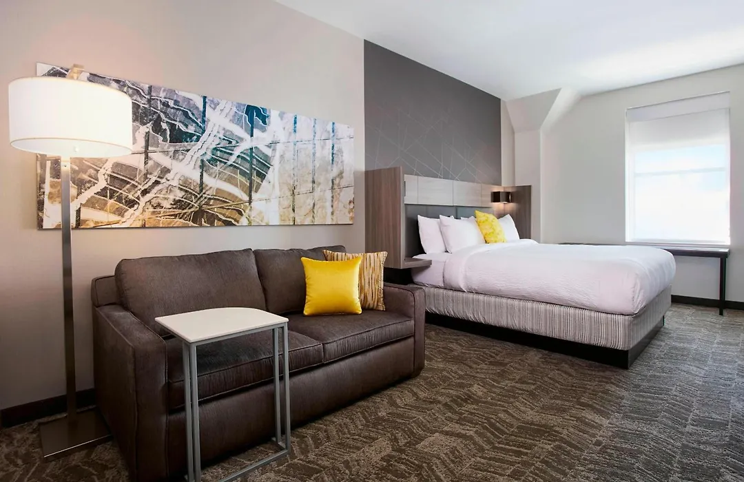 Springhill Suites By Marriott Milwaukee Downtown-1