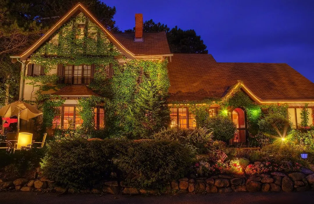 Ivy Manor Inn Village Center-1