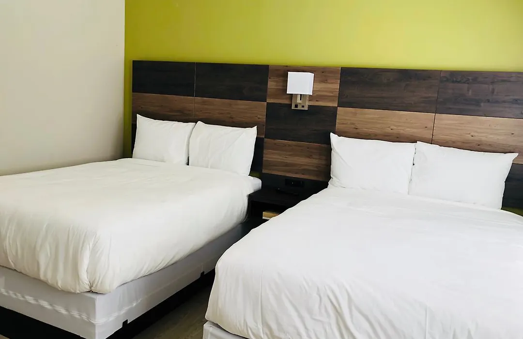 Bay Hotel-1