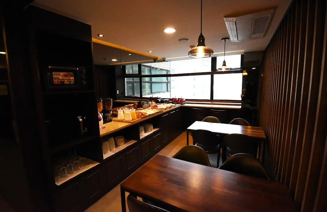 57 Myeongdong Hostel-1