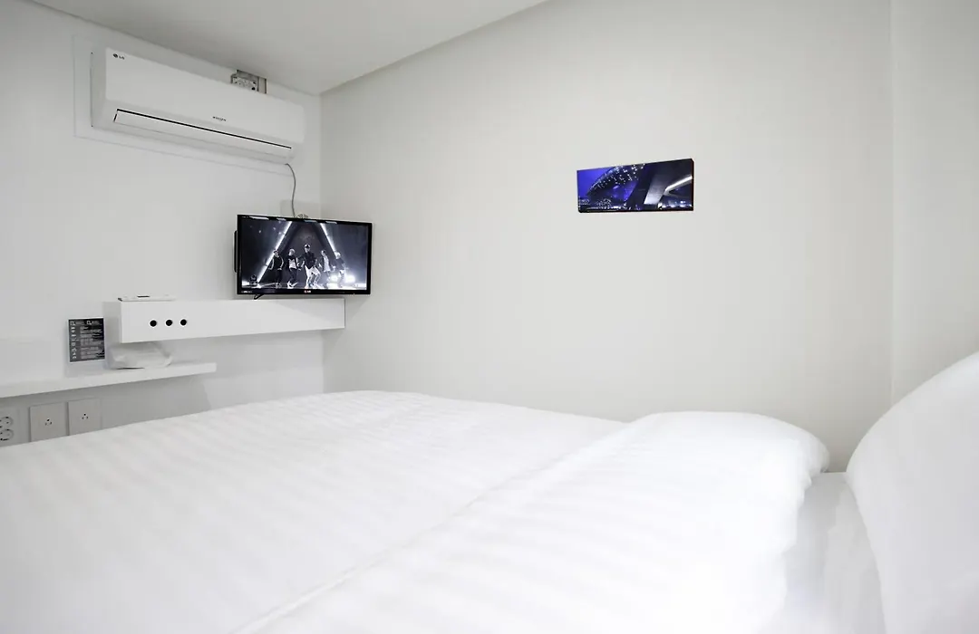 K-Pop Hotel Seoul Tower-1