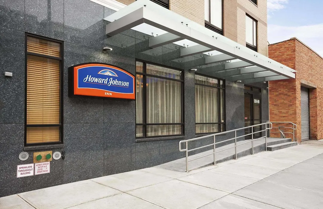 Howard Johnson By Wyndham Jamaica Ny Near Airtrain Jfk-1