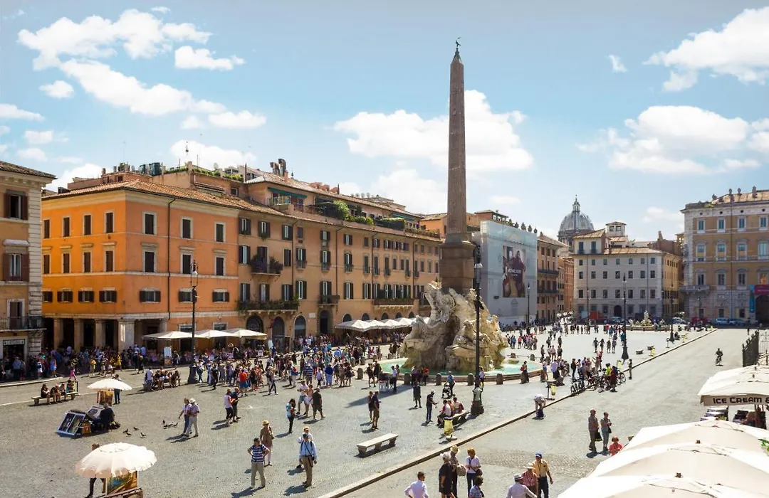 Hub Navona-1