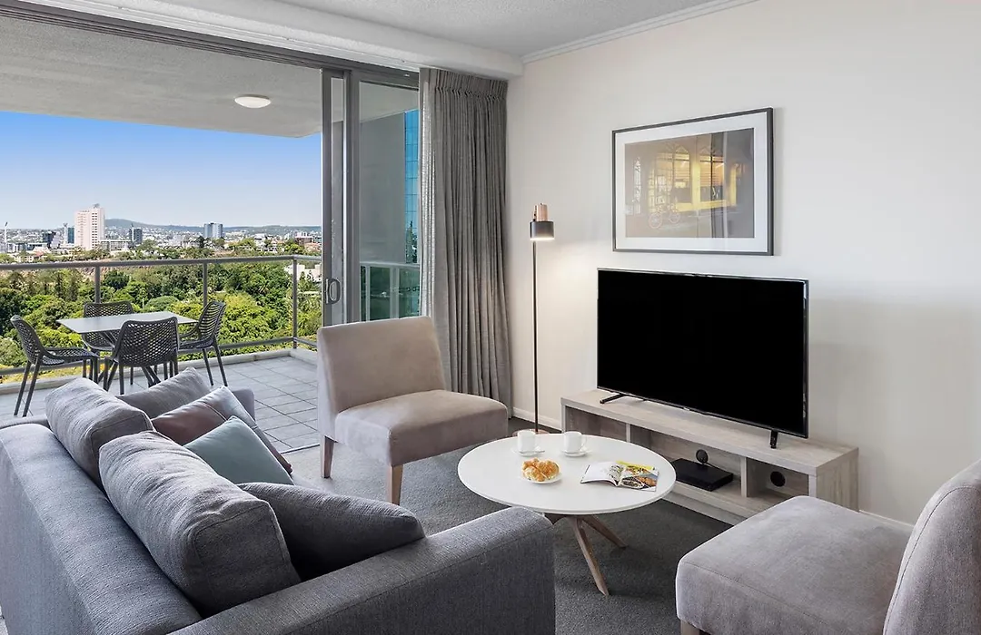 Oaks Brisbane On Margaret Suites-1