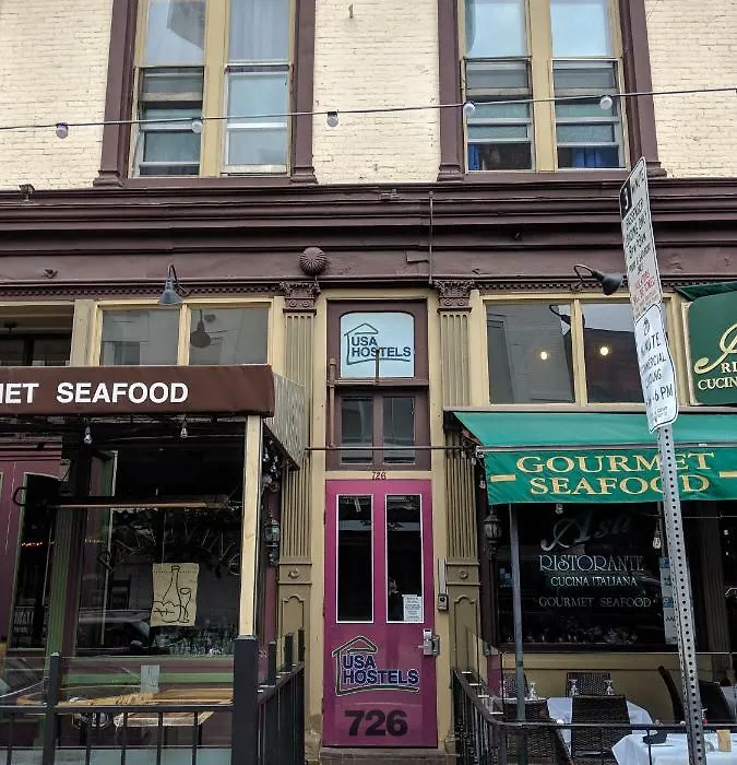 Gaslamp Hostel-1