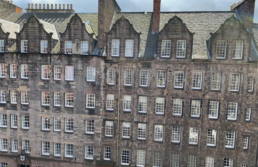 Royal Mile Suites By The Castle-1