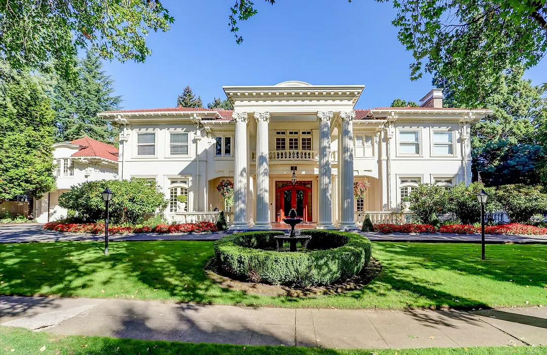 The Portland White House-1
