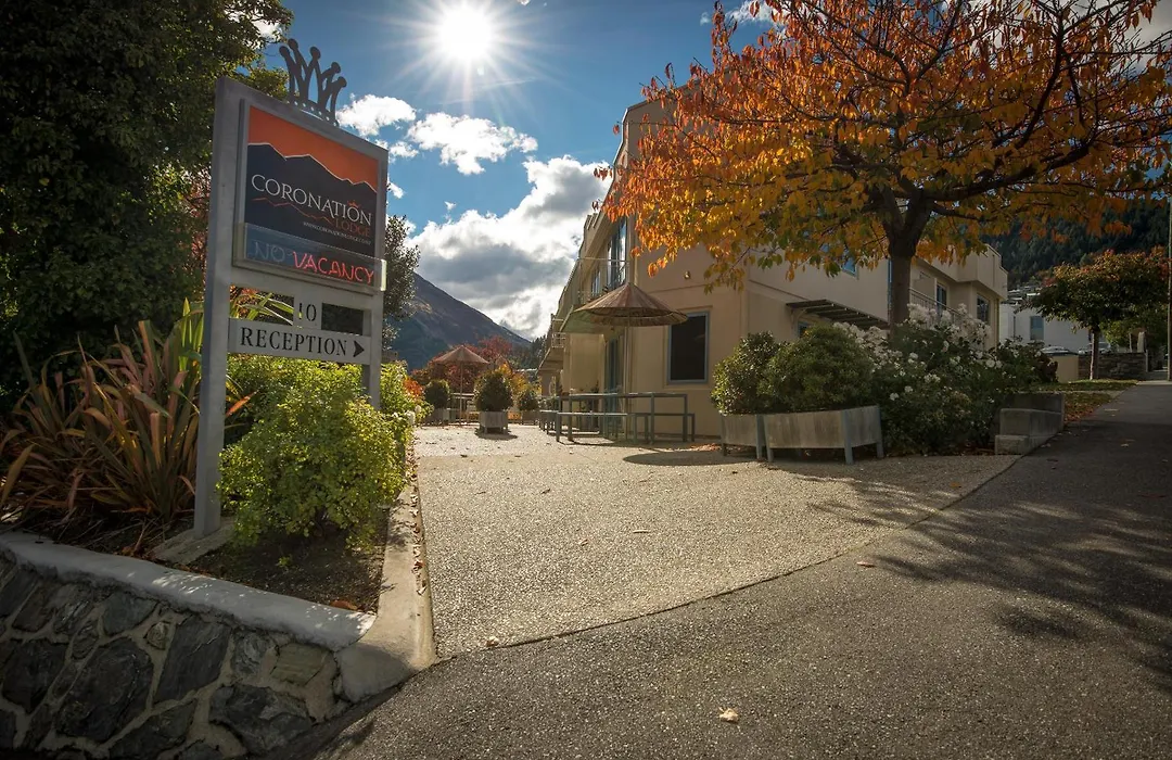 Coronation Lodge-1