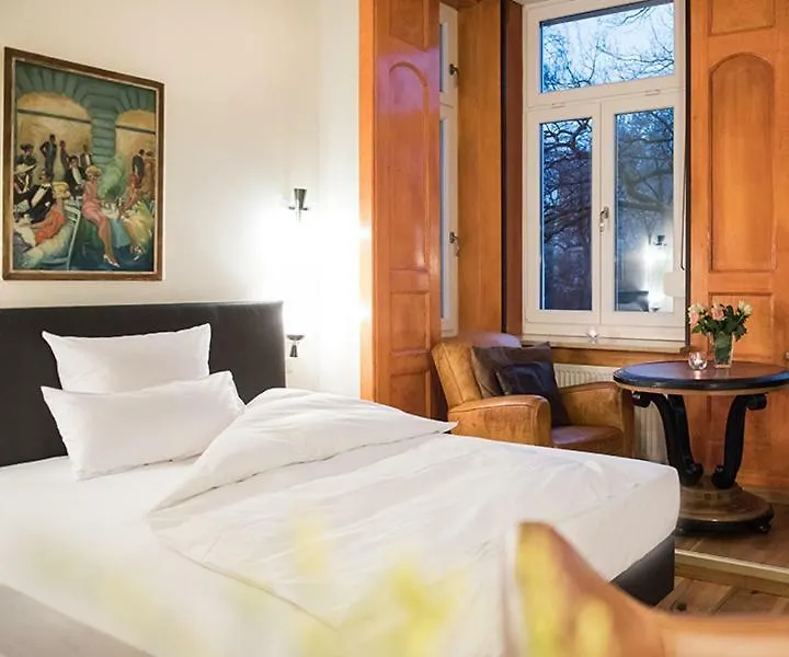 Hotel Ritzi-1