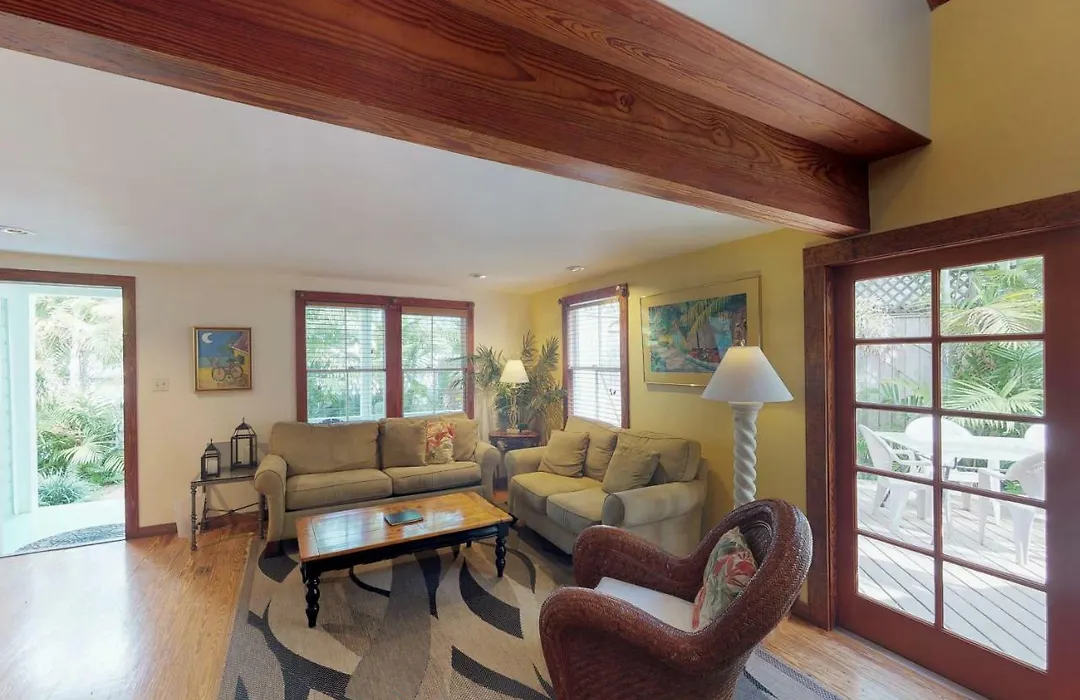 Passover Cottage-1
