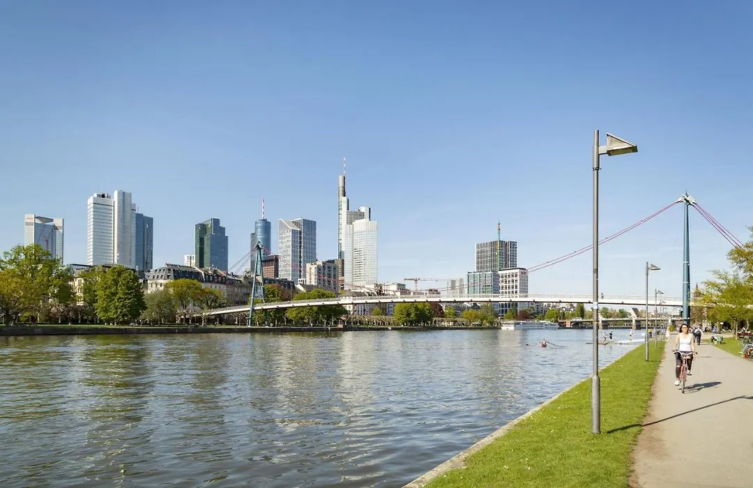 Holiday Inn Express Frankfurt City Hauptbahnhof-1