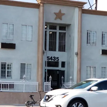Hollywood Stars Inn-3
