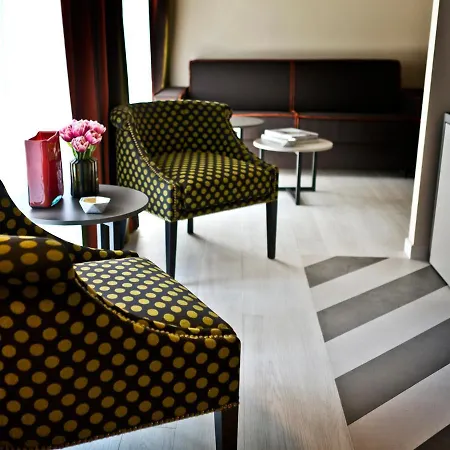 Fifty House-3
