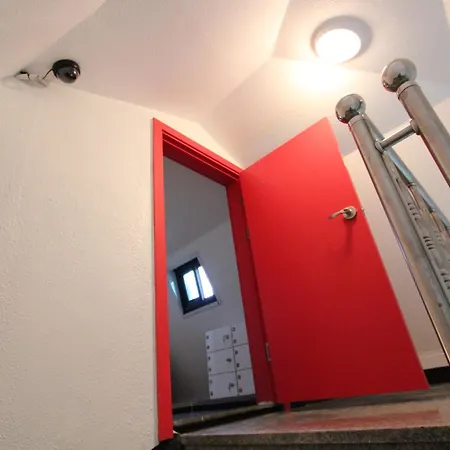 B My Guesthouse-2