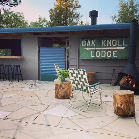 Oak Knoll Lodge-2