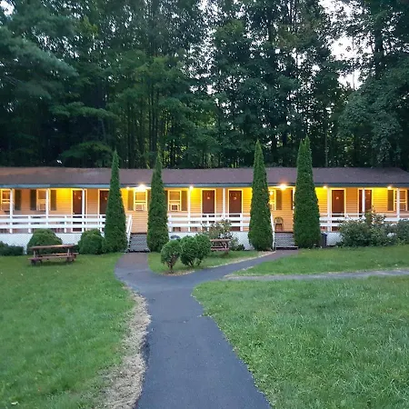 Adirondack Oasis Motel-2