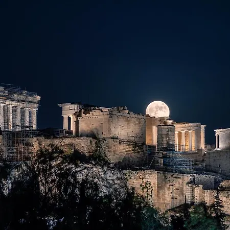 Acropolis Vision-3