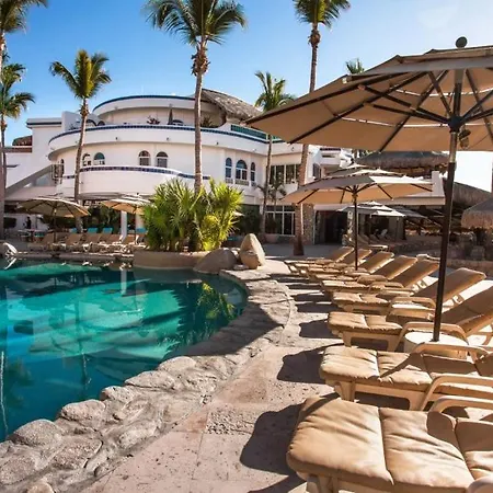 Club Cascadas De Baja-3