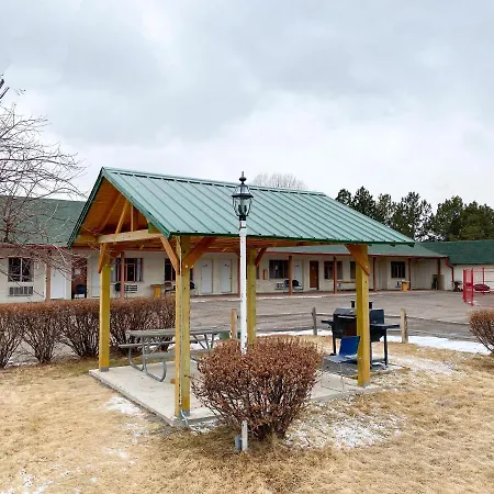 Guest Ranch Motel-3