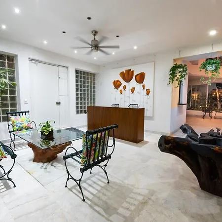 La Casa Blanca-2