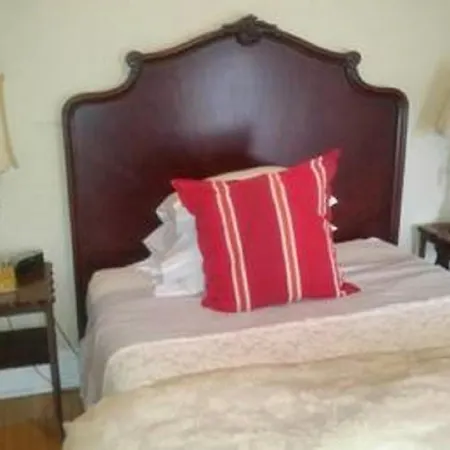 Ashbury House Bed & Breakfast-3