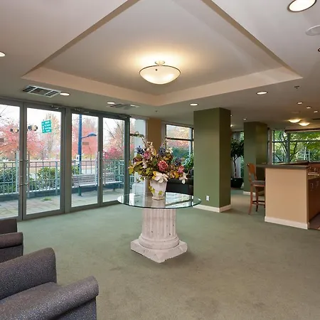 Lord Stanley Suites On The Park-3