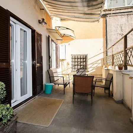 Magenta Casa Barberini-2