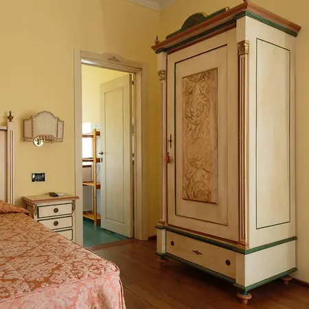 Casa Leopardi-2