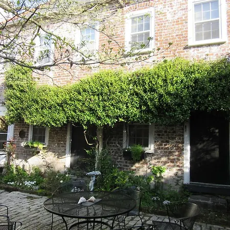 Historic 86 Church Street-3