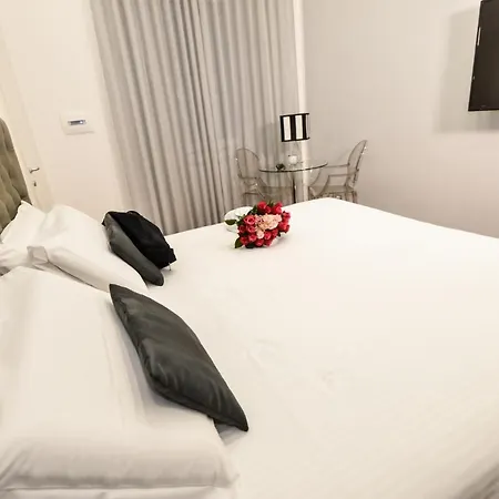 Navona Vita Suites-2