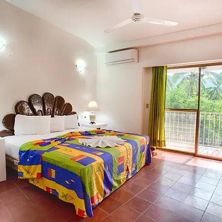 Suites Plaza Del Rio - Family Hotel Malecon Centro-2
