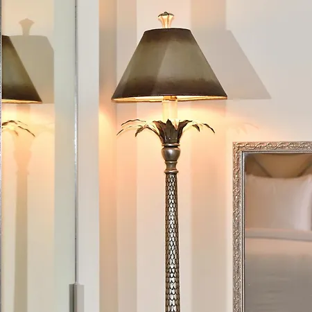 Hotel Lombardy-2
