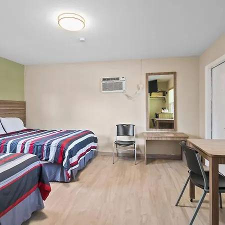 Tamiami Motel-3