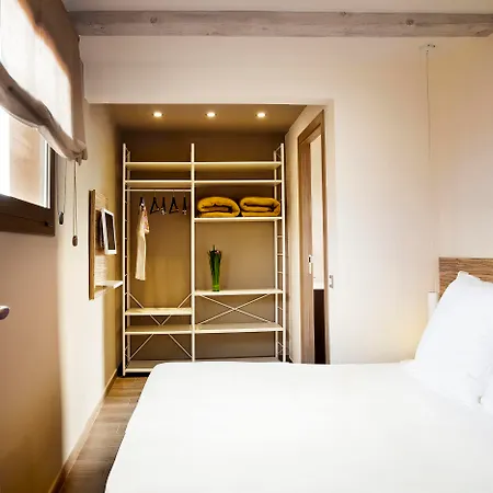 Barcelona Apartment Mila-2