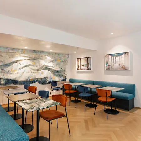 Galleria Vik Milano - Townhouse Galleria - Small Luxury Hotels Of The World-3
