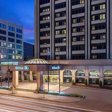 Hilton Indianapolis Hotel & Suites-3