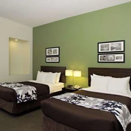 Sleep Inn & Suites Downtown Inner Harbor-3
