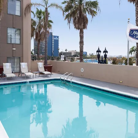 Hampton Inn San Diego Downtown-2