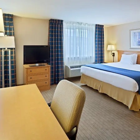 Holiday Inn Express & Suites Seattle - City Center-2