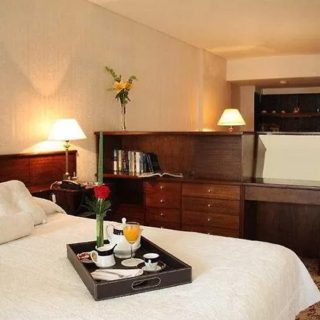 Feir'S Park Hotel & Rooftop-2