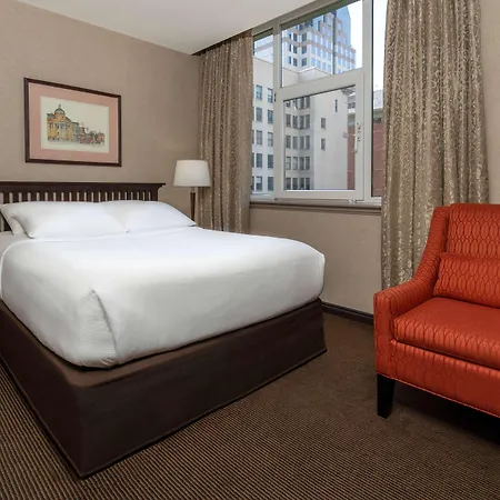 Ramada Limited Downtown Vancouver-2