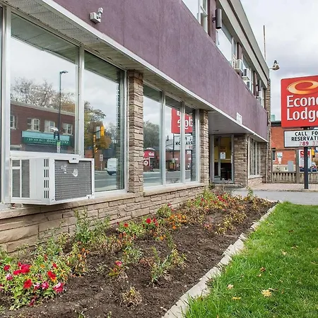 Econo Lodge Downtown-2