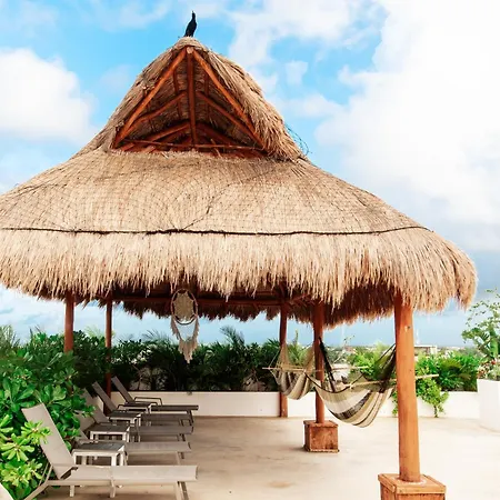 Sunday Hotel 52 At Playa Del Carmen-2